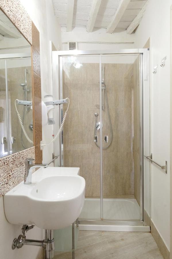 La Boheme Suite With Ac And Wifi Lucca Exterior photo